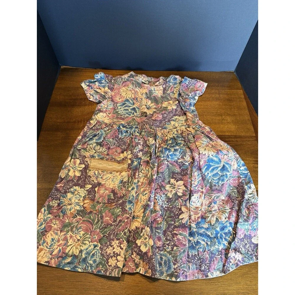 Vintage 90s Floral Print Girls Dress